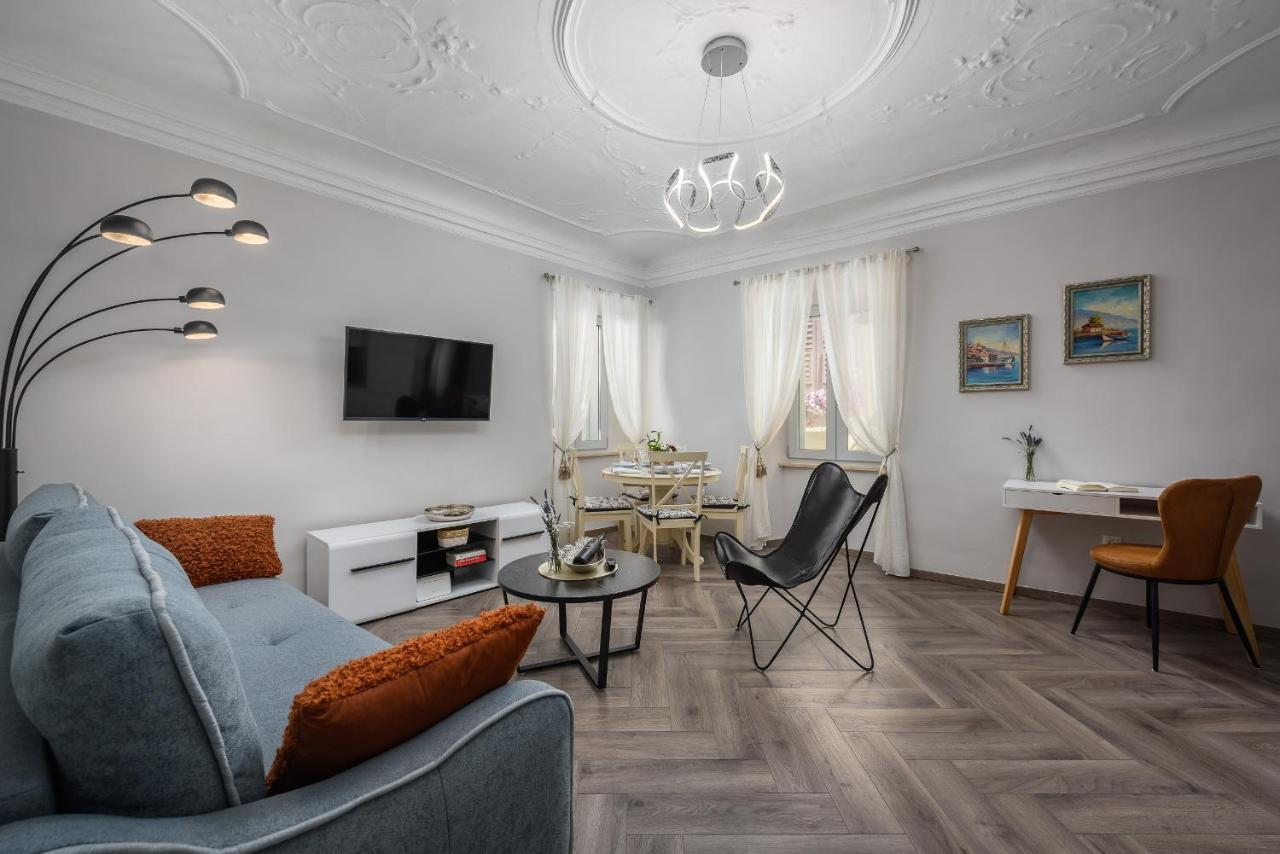 Premium Apartment Daka Porec Luaran gambar